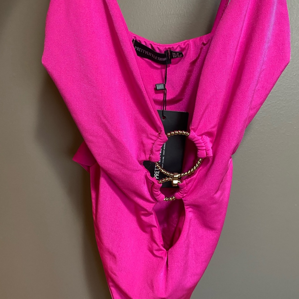 Women’s 1 piece bikini